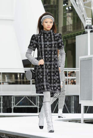 tweed dress chanel style